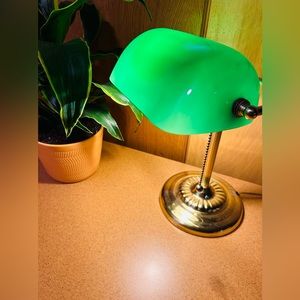 Vintage Bankers Lamp